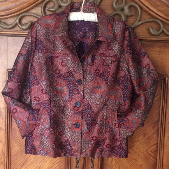 Large metallic jacket - Picture 2 of 6